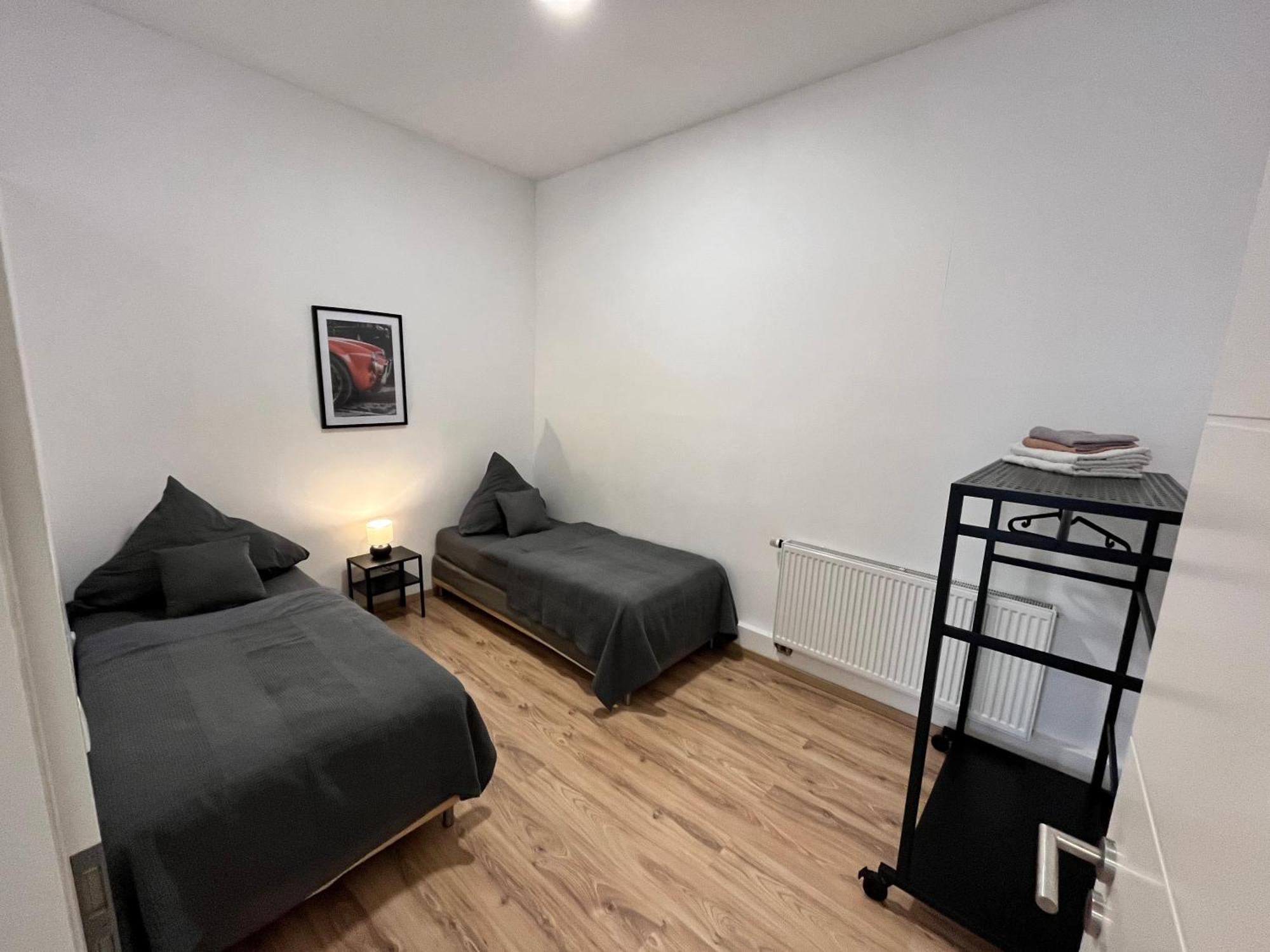 Apartment Central 10B 40Qm Wi-Fi Free Parking Calm Back House Dortmund Exterior foto