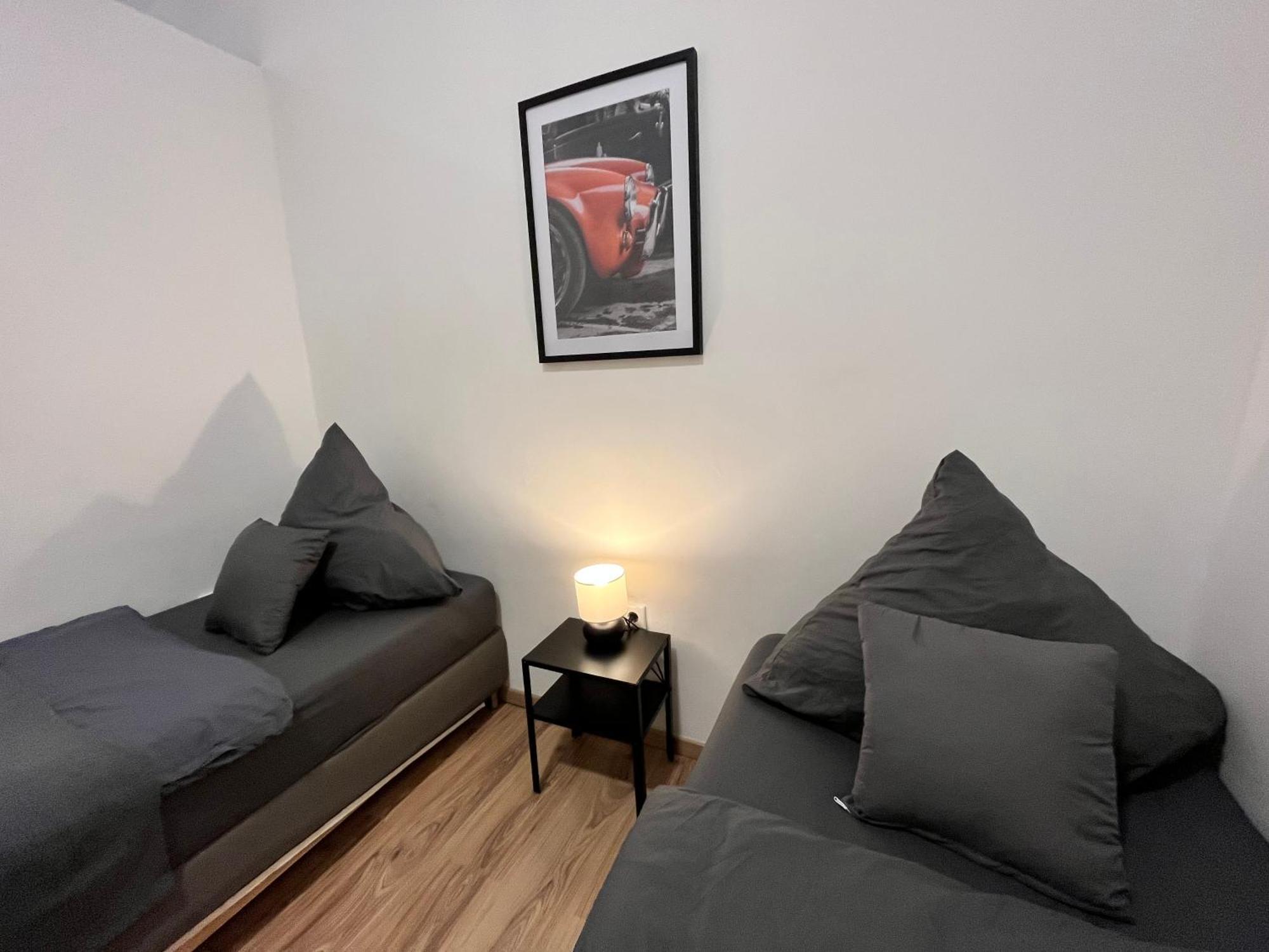 Apartment Central 10B 40Qm Wi-Fi Free Parking Calm Back House Dortmund Exterior foto