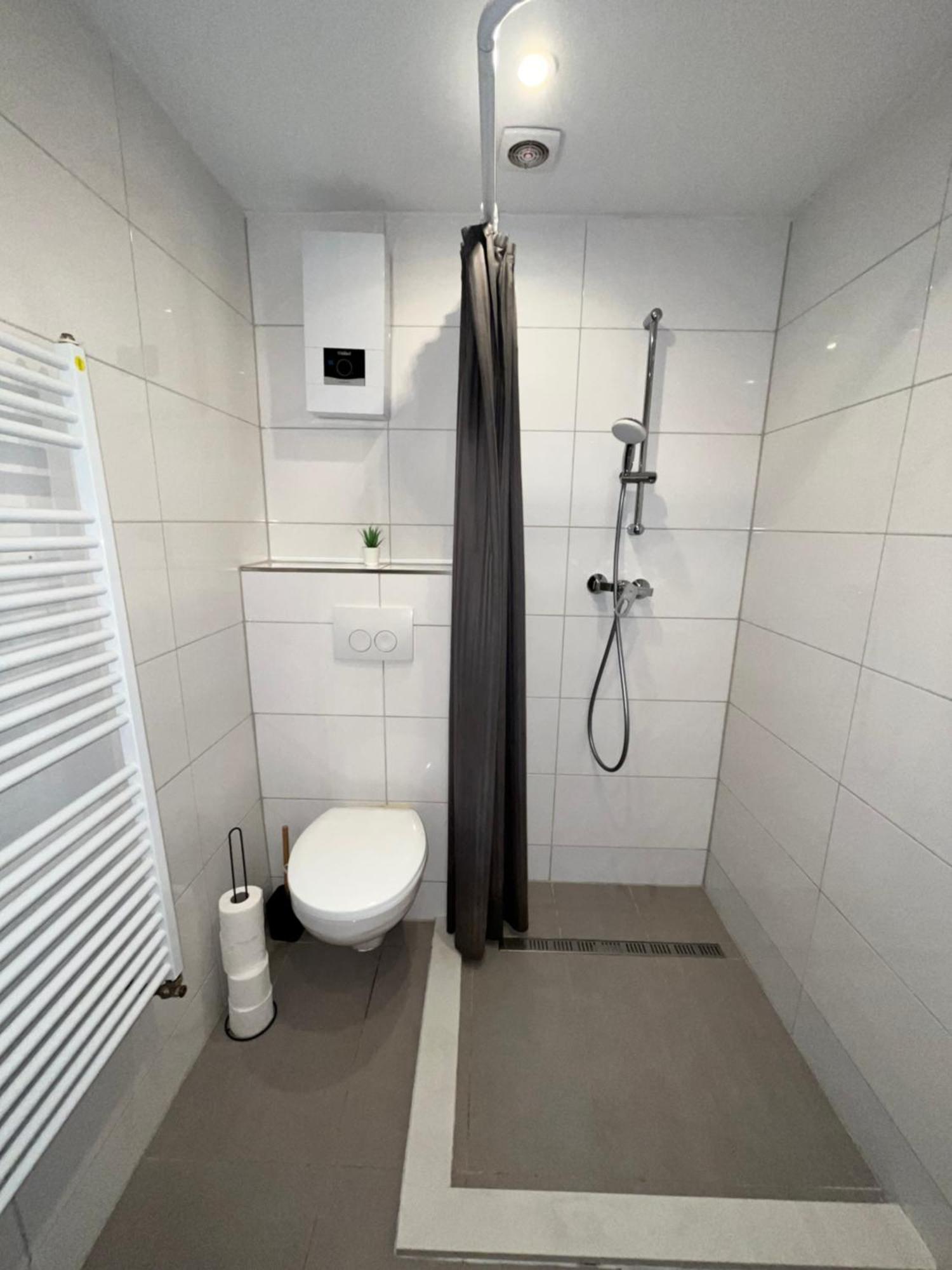 Apartment Central 10B 40Qm Wi-Fi Free Parking Calm Back House Dortmund Exterior foto
